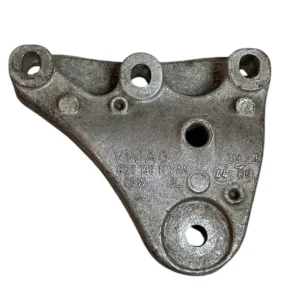 SUPPORTO / STAFFA MOTORE DESTRO VOLKSWAGEN POLO V (6R) 1.6 TDI 2011 6Q0199185AA
