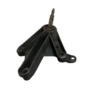 SUPPORTO / STAFFA MOTORE LATO CAMBIO RENAULT CLIO (III) 1.5 D. 2009 - 8200043084