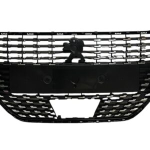 GRIGLIA SUPERIORE CENTRALE PARAURTI ANTERIORE PEUGEOT 208 P21 2021 - 98232100VD