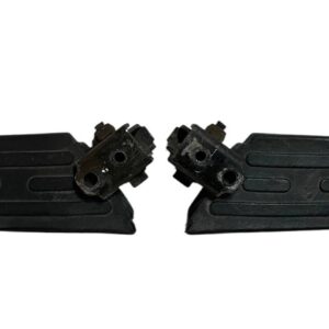 KIT PEDALINI / POGGIAPIEDI (DX + SX) PEUGEOT KISBEE 50 2012